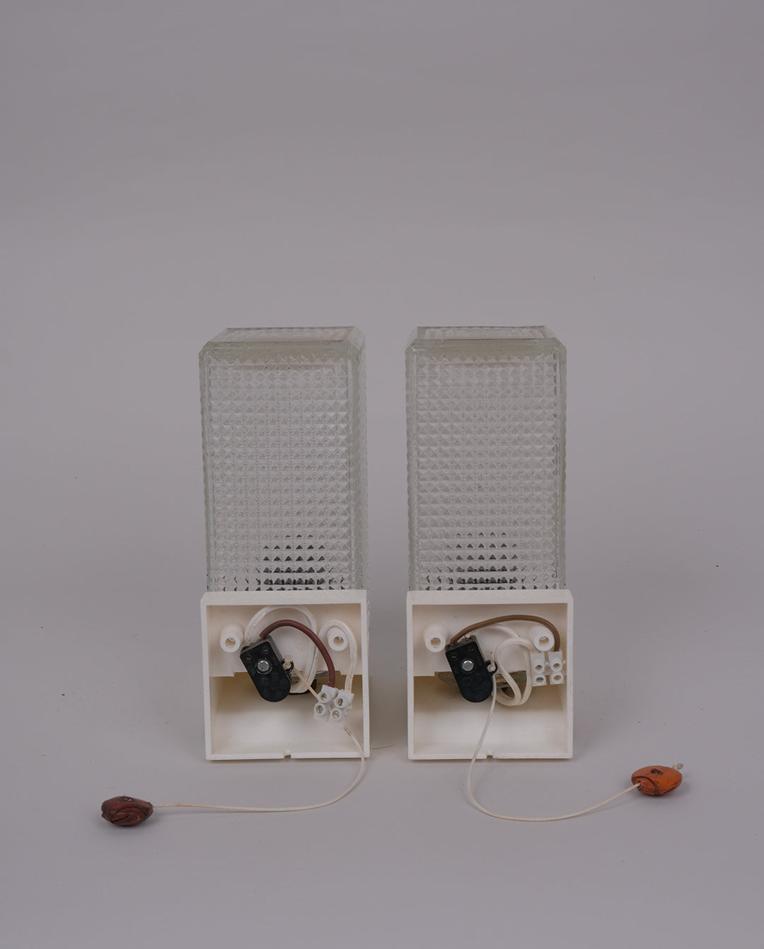 Appliques en verre ciselé, années 70