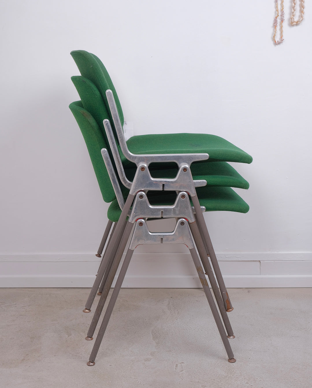 Chaises DCS 106 par Giancarlo Piretti pour Castelli