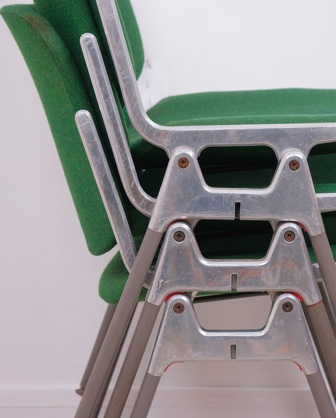Chaises DCS 106 par Giancarlo Piretti pour Castelli