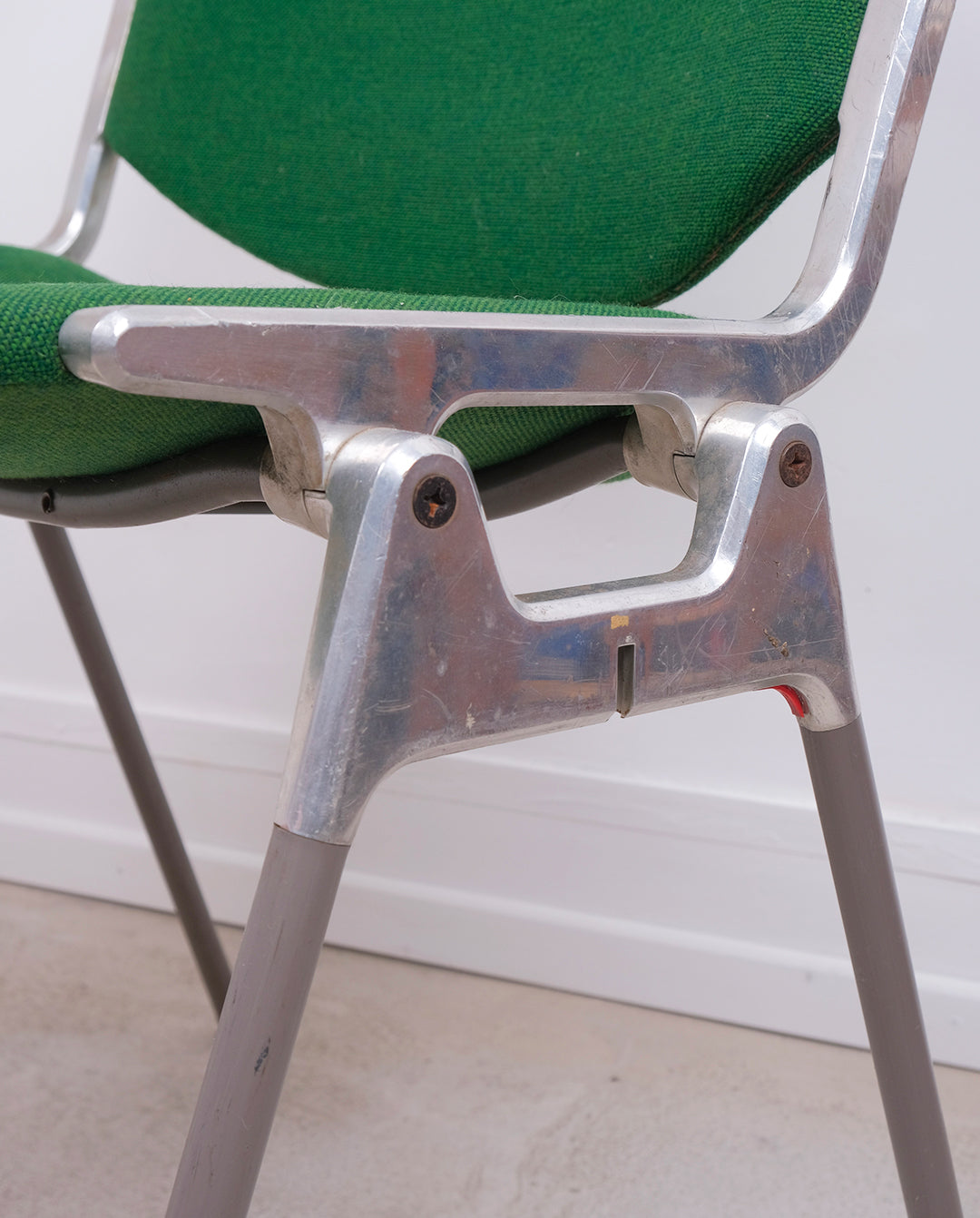 Chaises DCS 106 par Giancarlo Piretti pour Castelli
