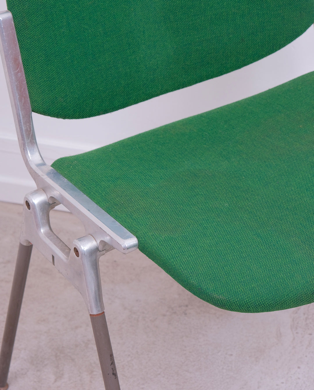 Chaises DCS 106 par Giancarlo Piretti pour Castelli