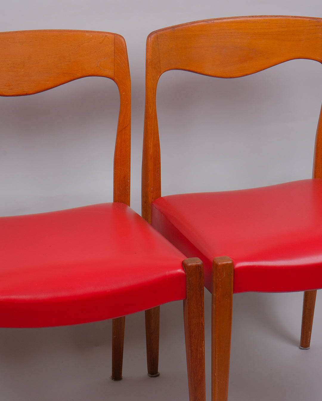 Chaises au style scandinave x2, années 60