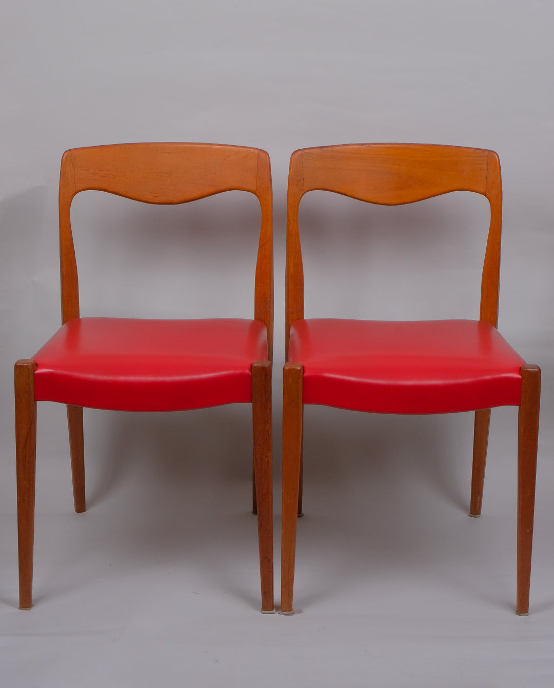 Chaises au style scandinave x2, années 60