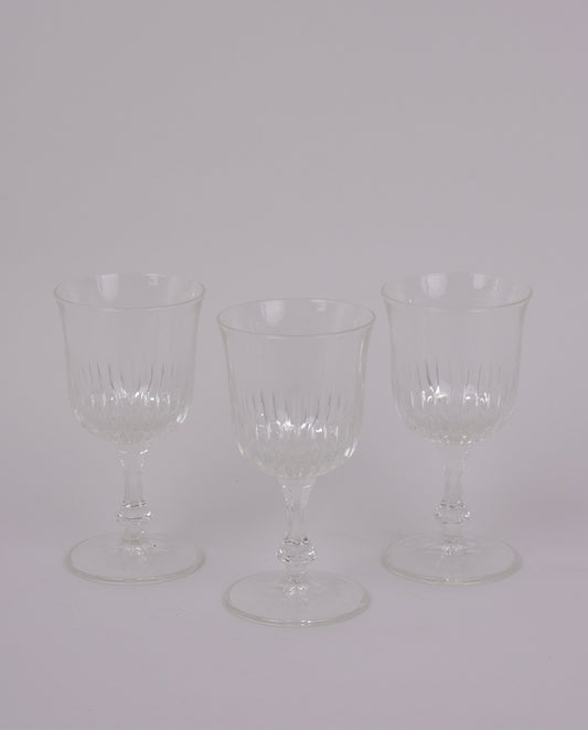 Verres à vin ciselés ronds x3