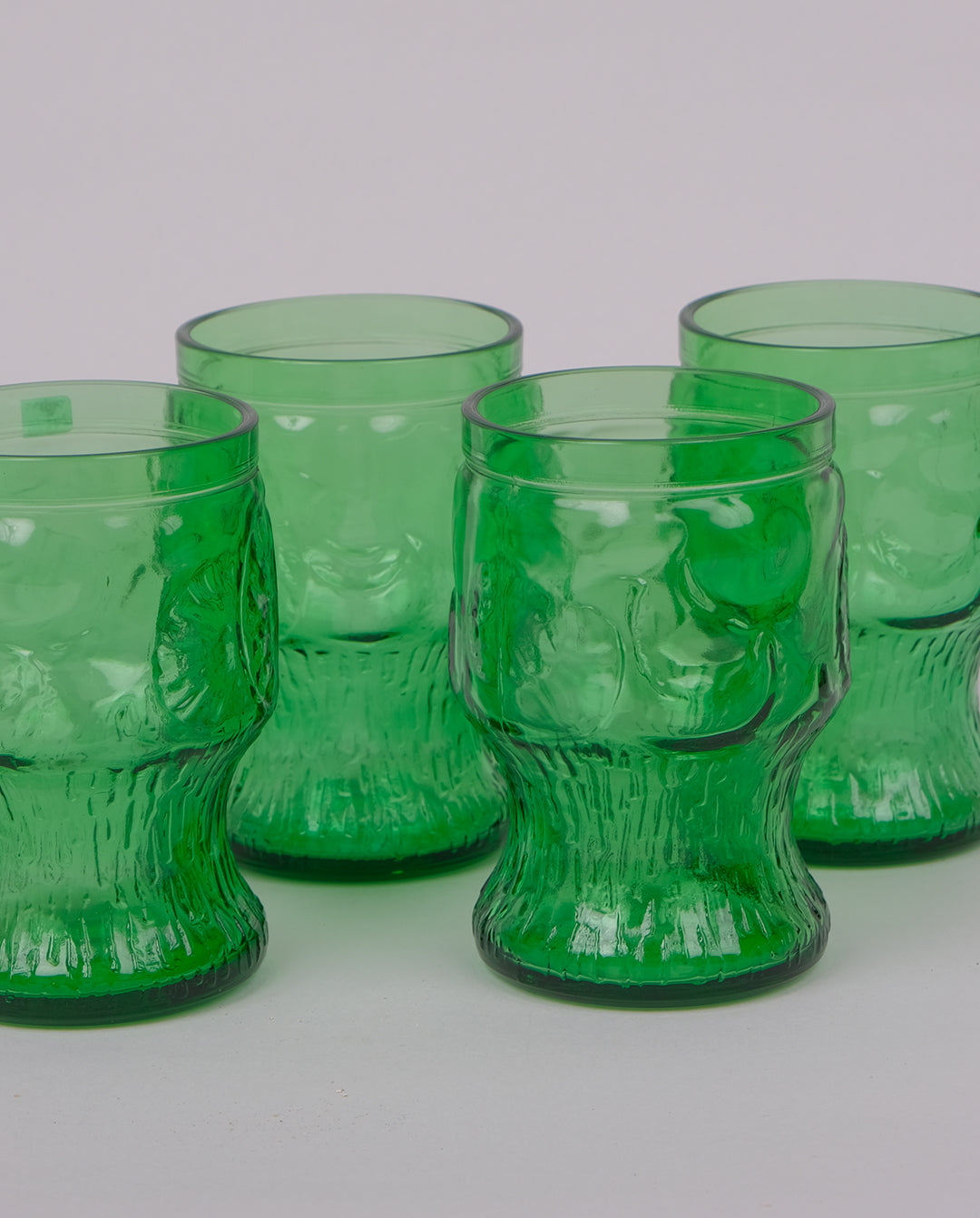 Verres en verre moulé x4