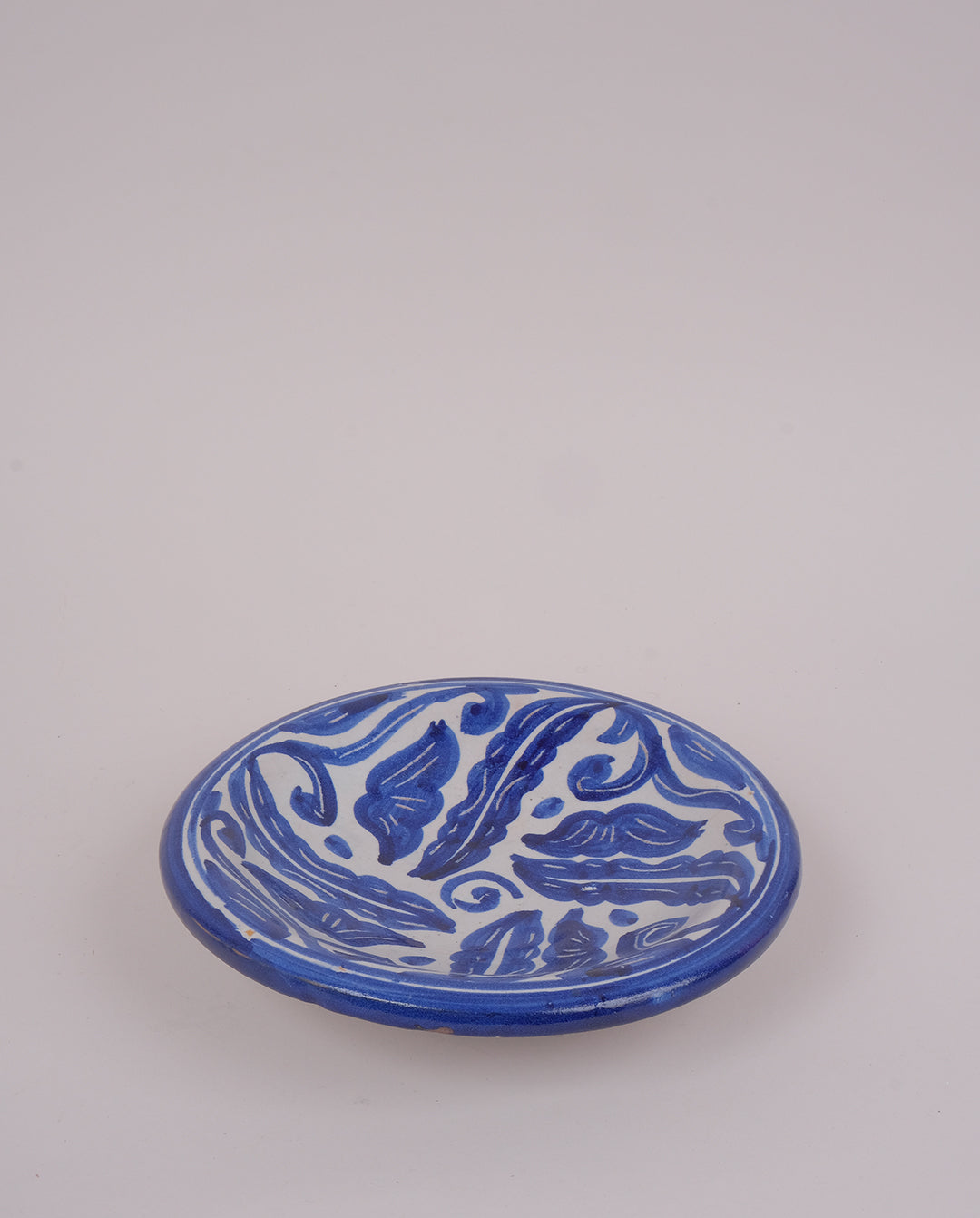 Plat peint à la main