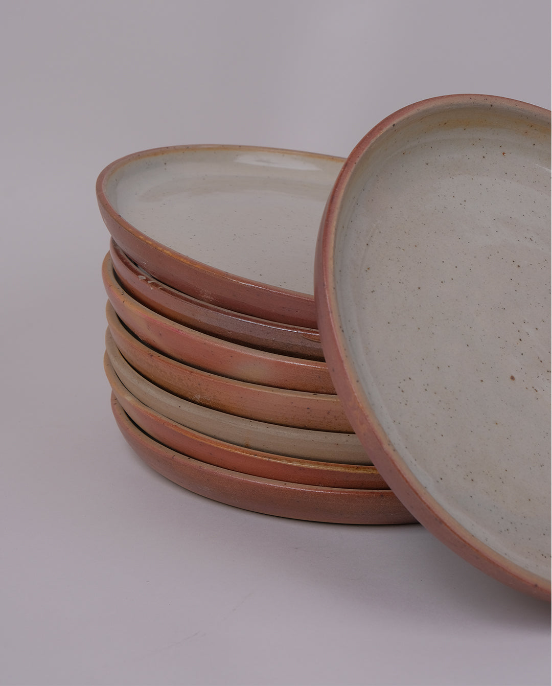 Assiettes plates en grès x8