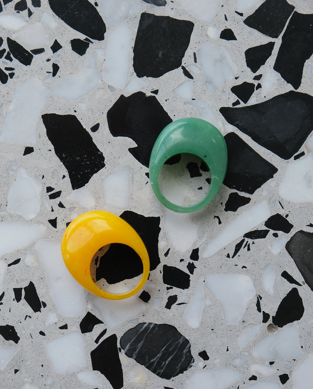 Bague en plastique années 80