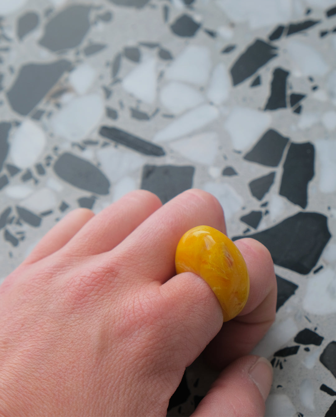 Bague en plastique années 80