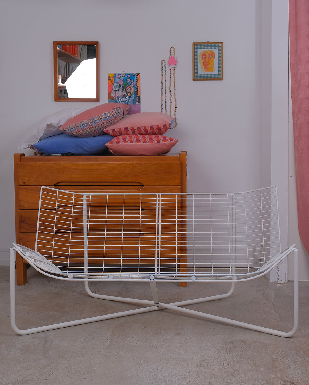 Banquette en métal filaire IKEA 80's