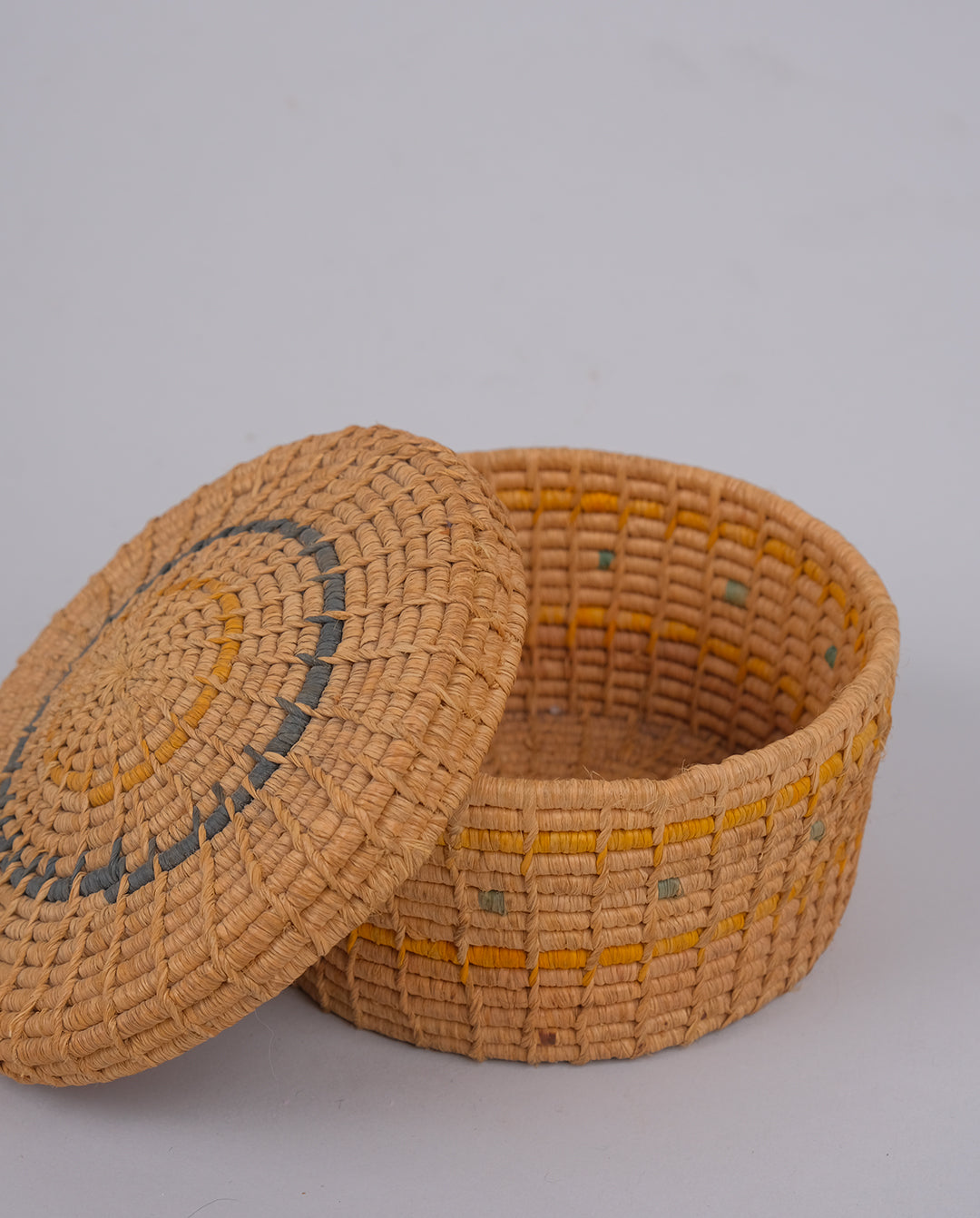 Boîte en corde