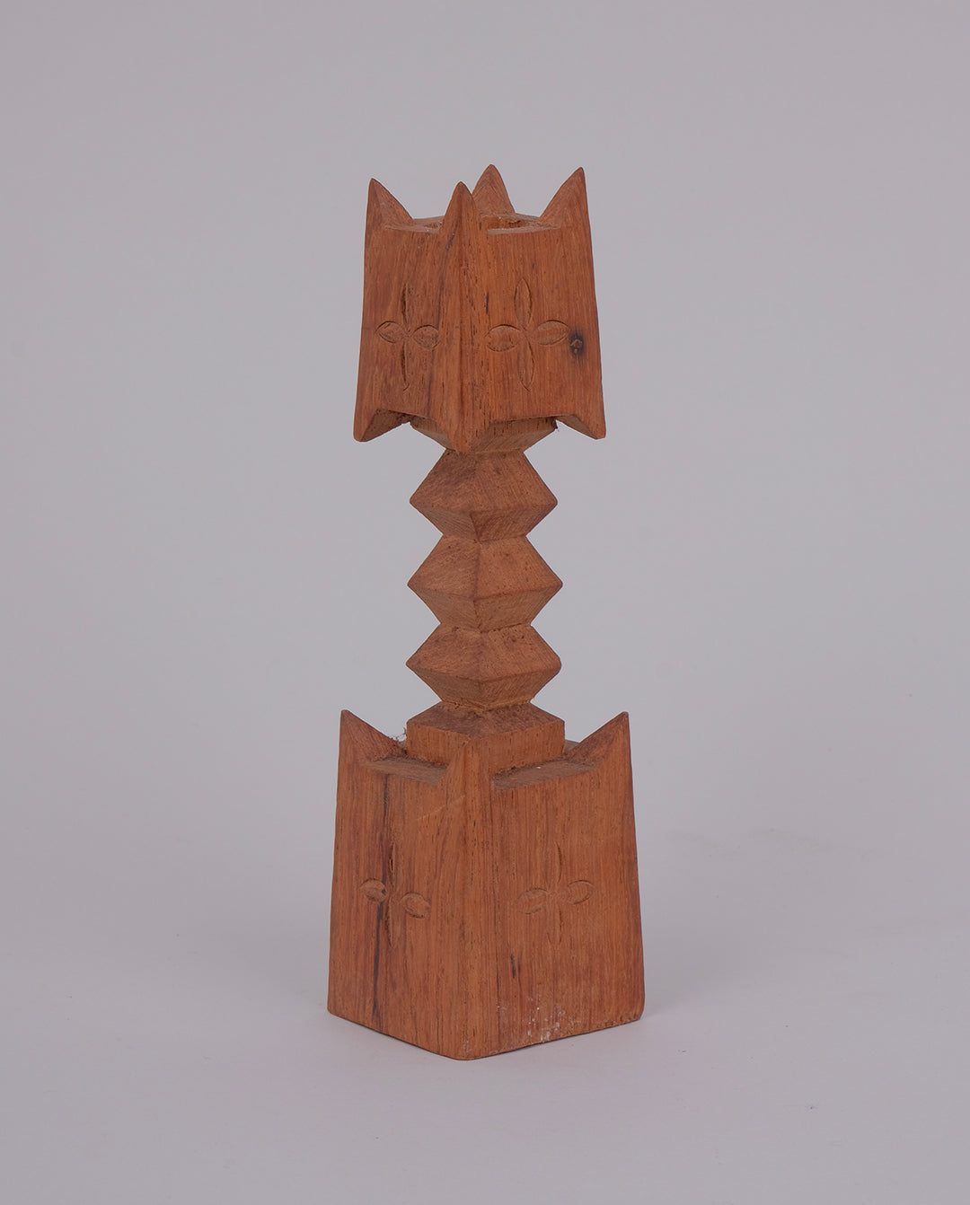 Bougeoir en bois