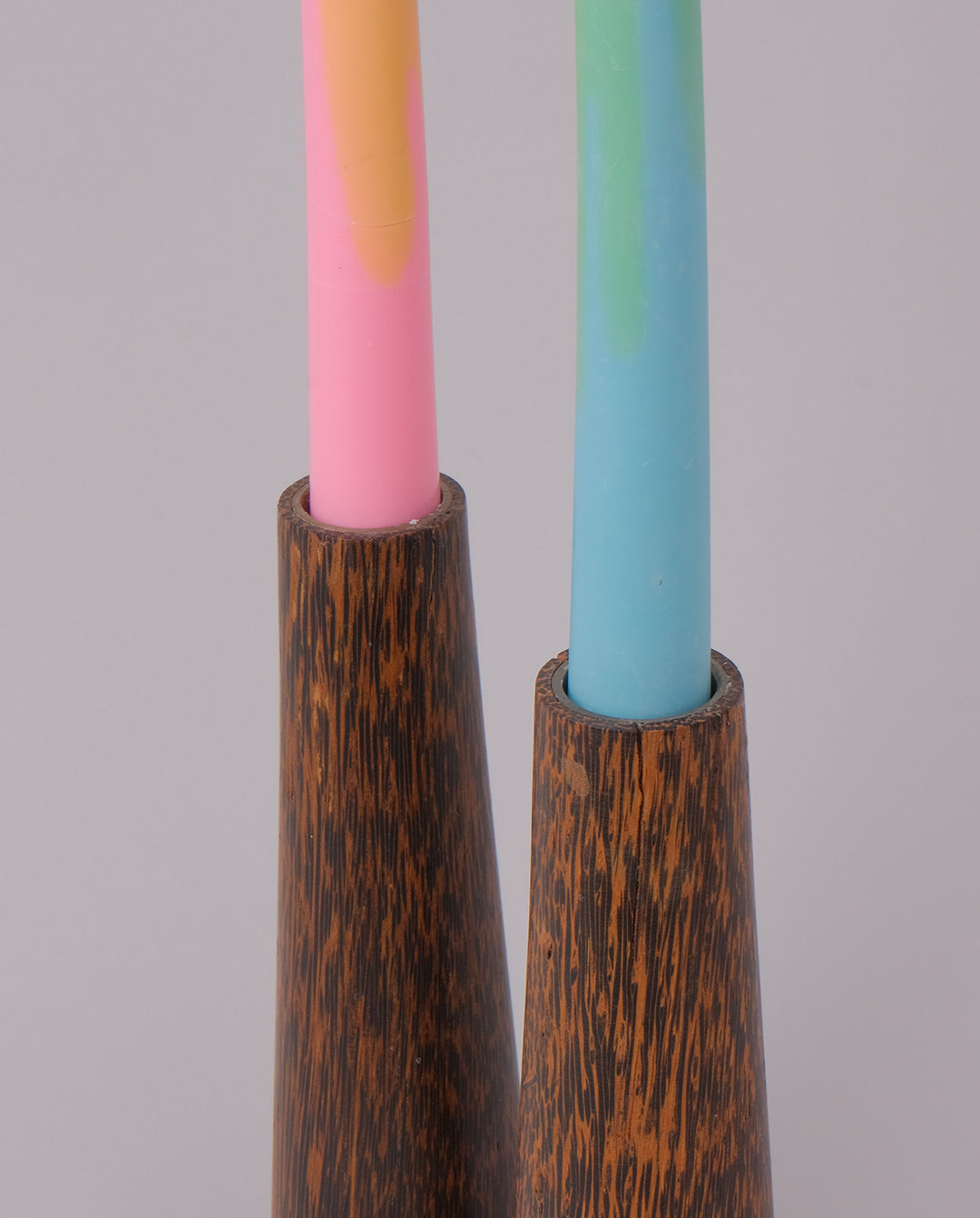 Bougeoirs en bois