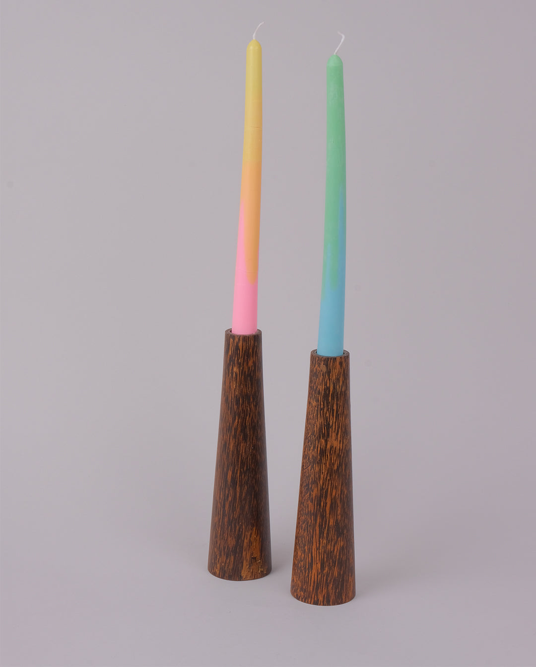 Bougeoirs en bois