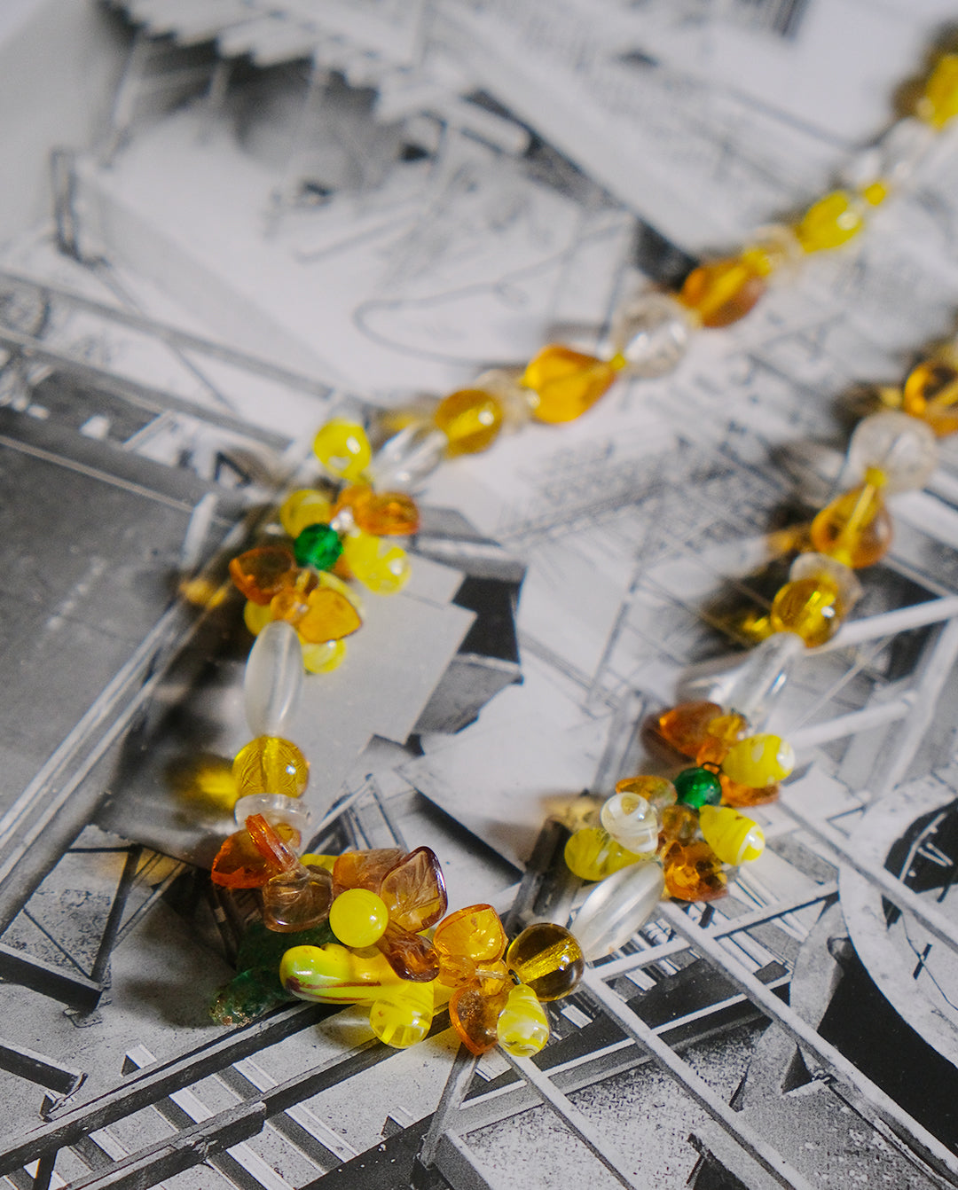Collier en pâte de verre