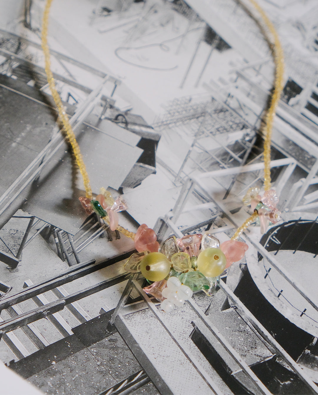 Collier en pâte de verre