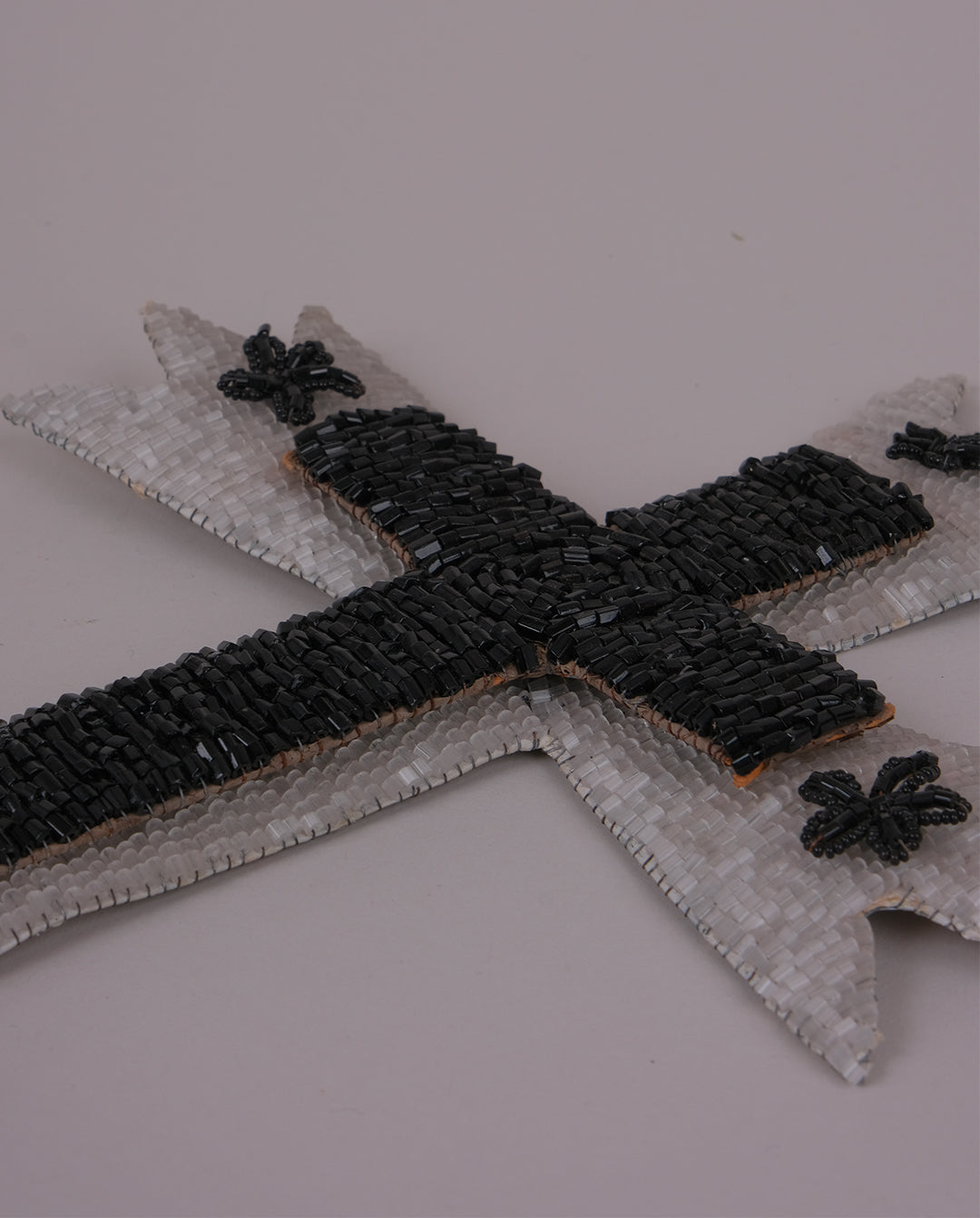 Croix en perles