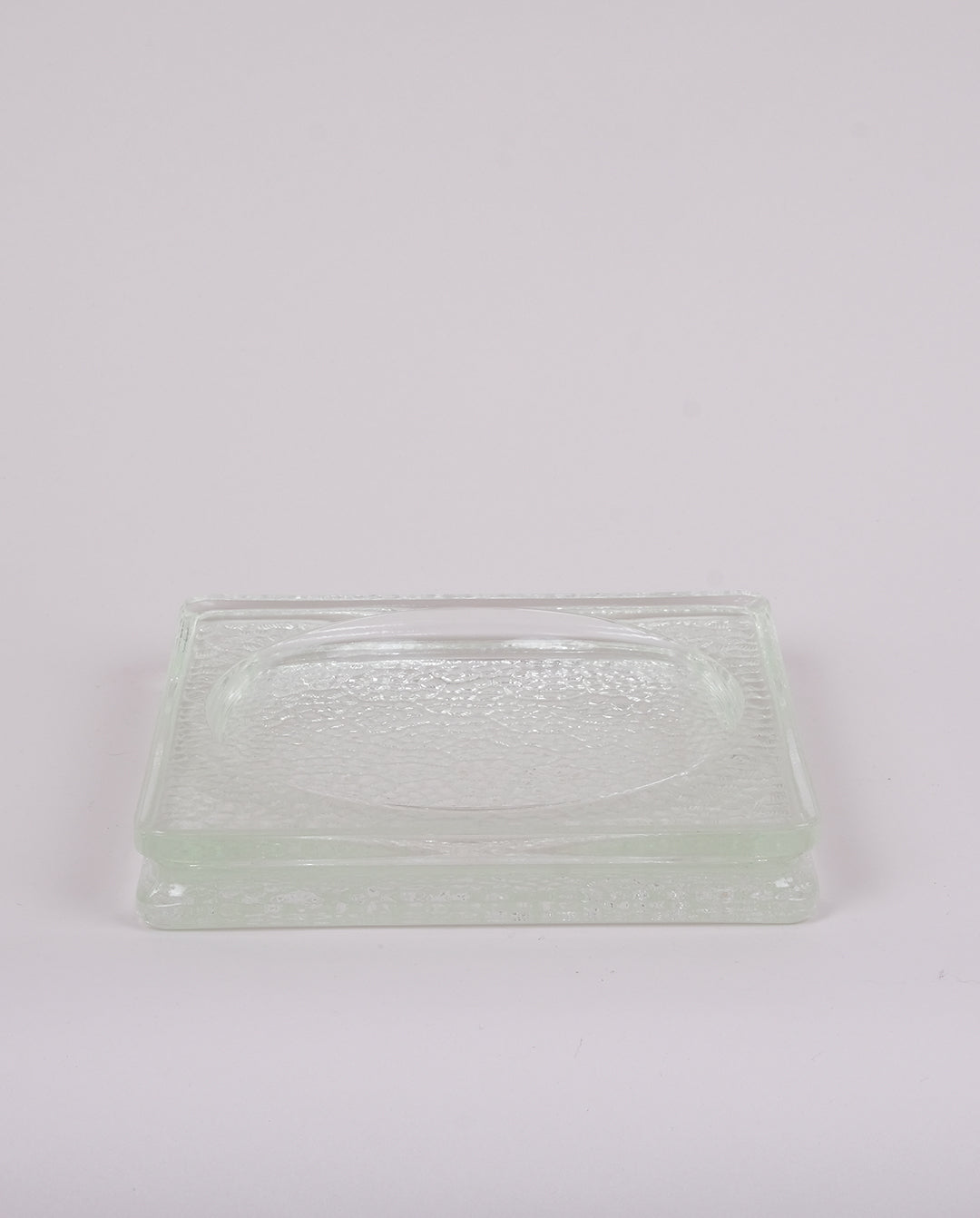 Vide-poche en verre pressé