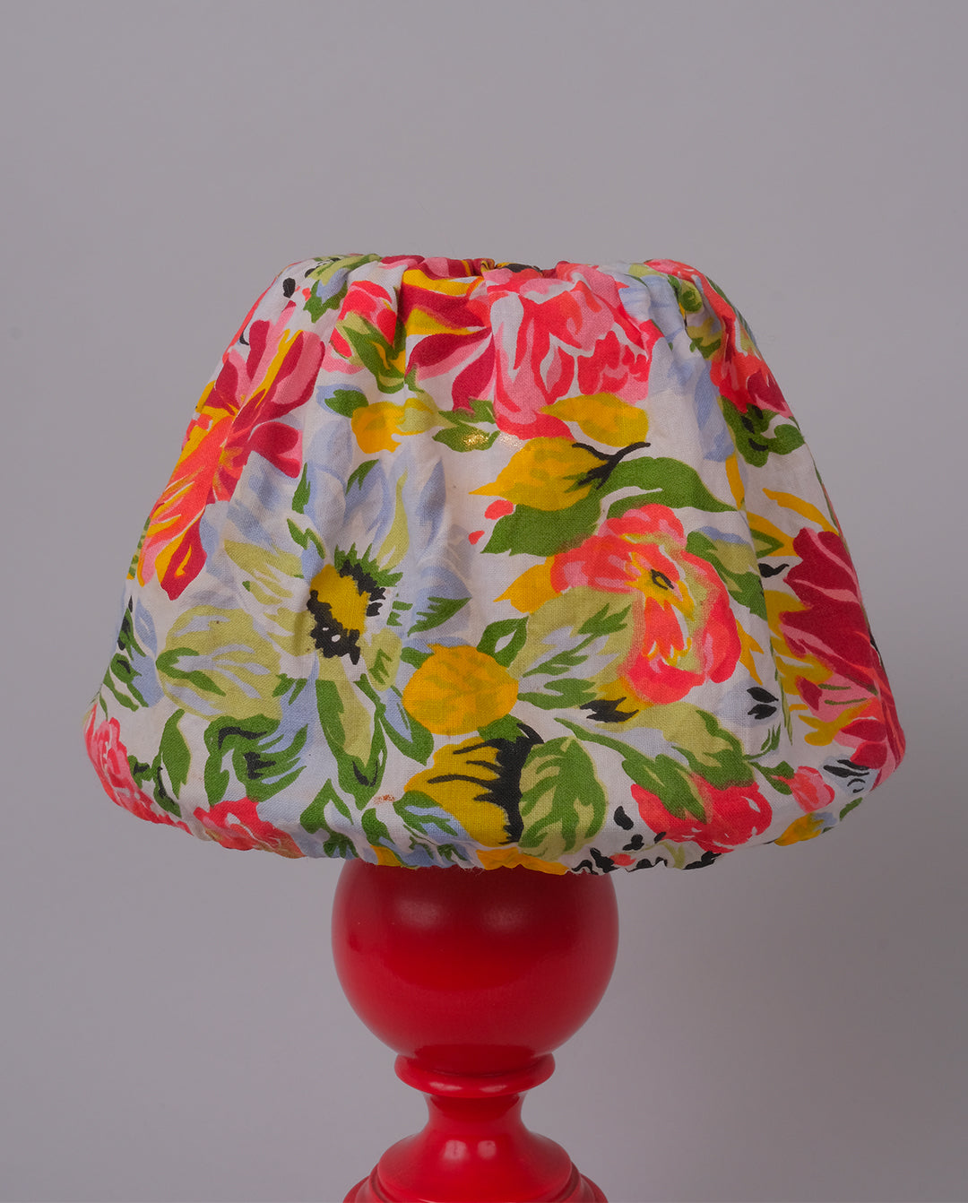 Lampe en bois tourné