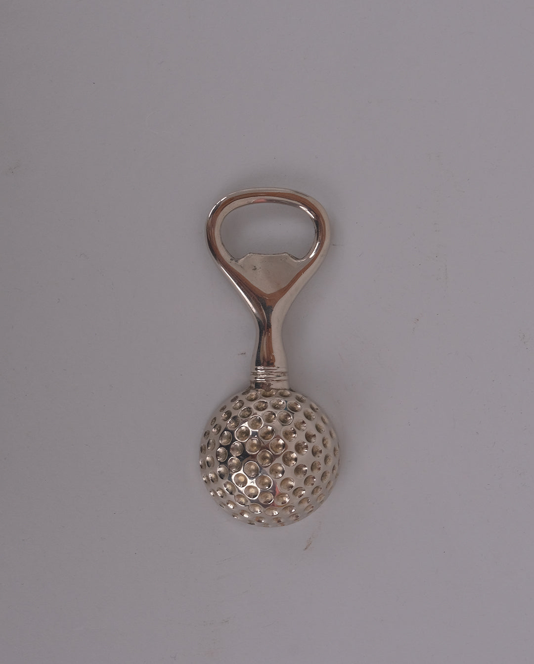 Ouvre-bouteille en métal argenté