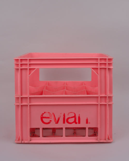 Range-bouteilles Evian