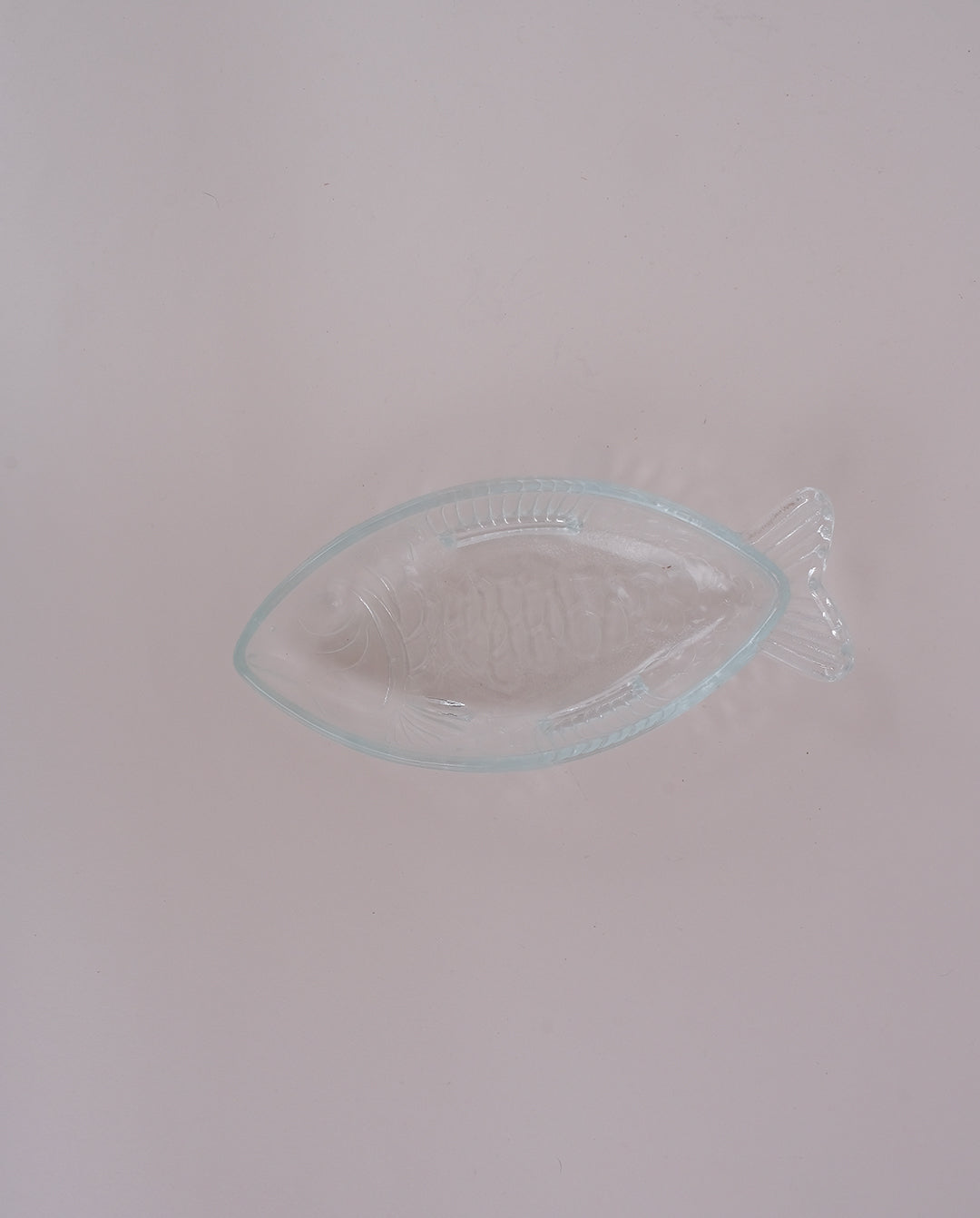 Ravier zoomorphe en verre