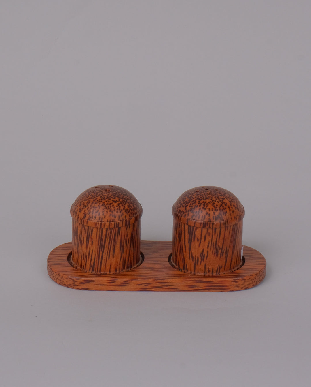 Salière et poivrière en bois exotique
