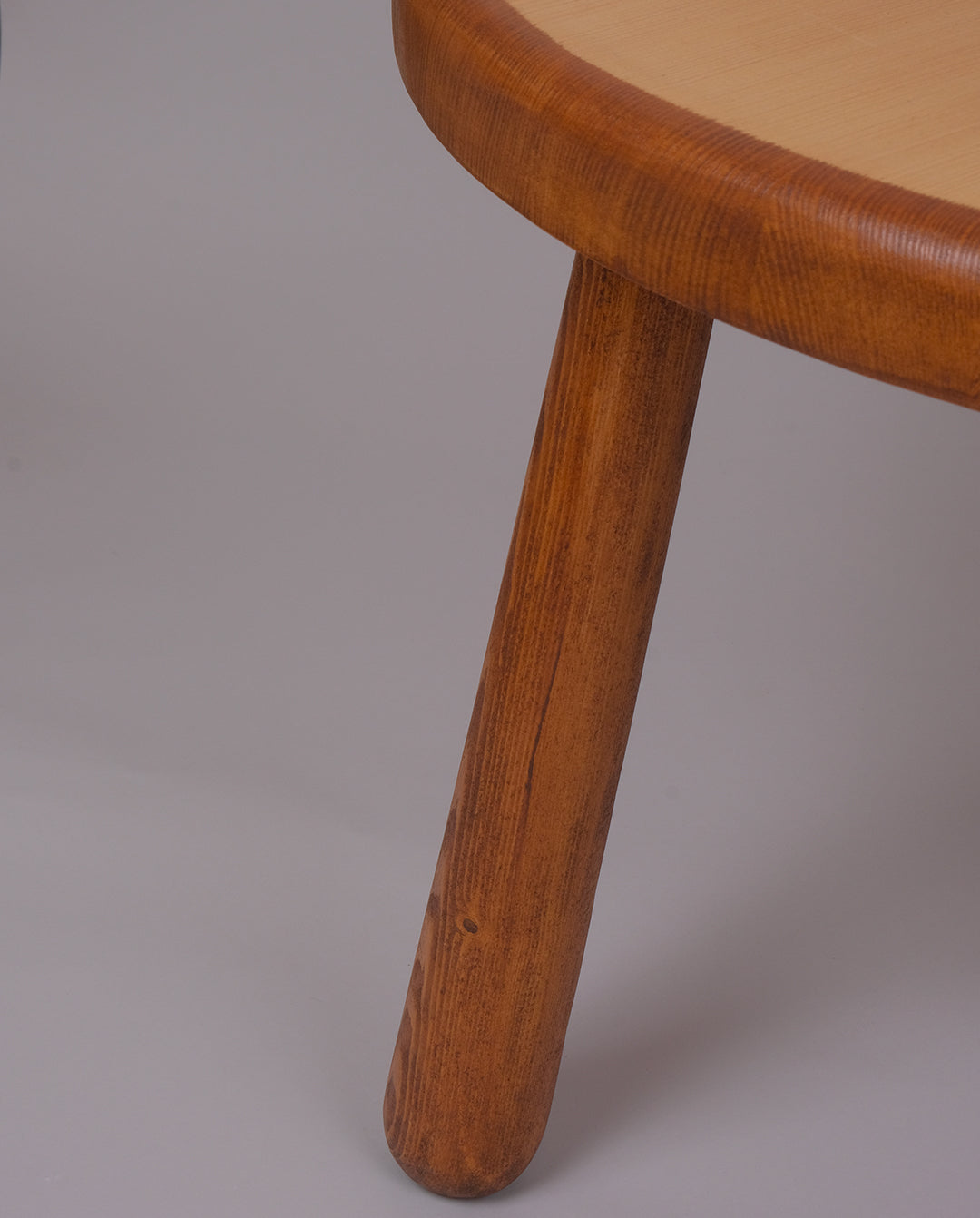 Table basse tripode