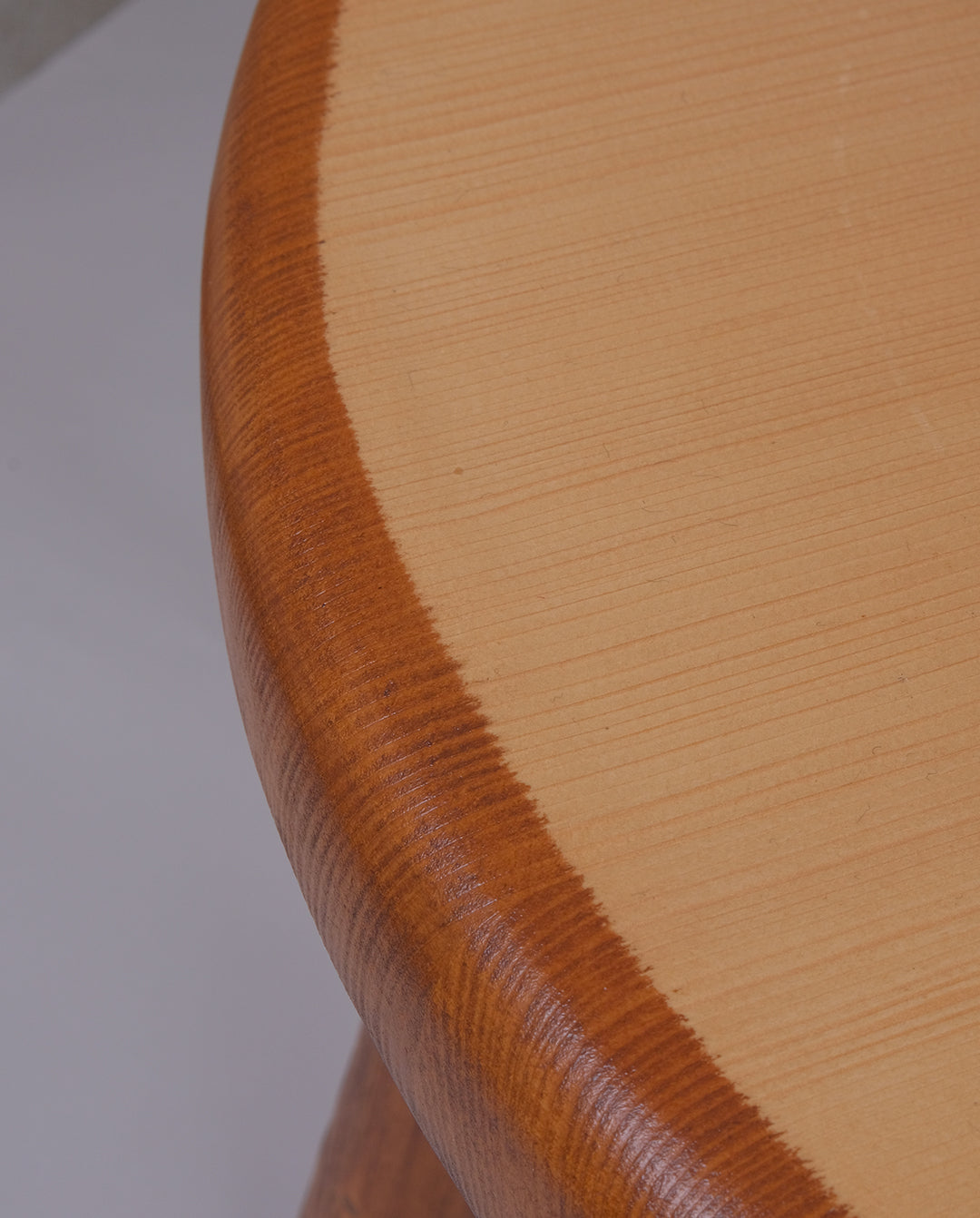 Table basse tripode