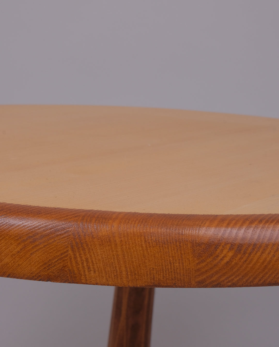 Table basse tripode