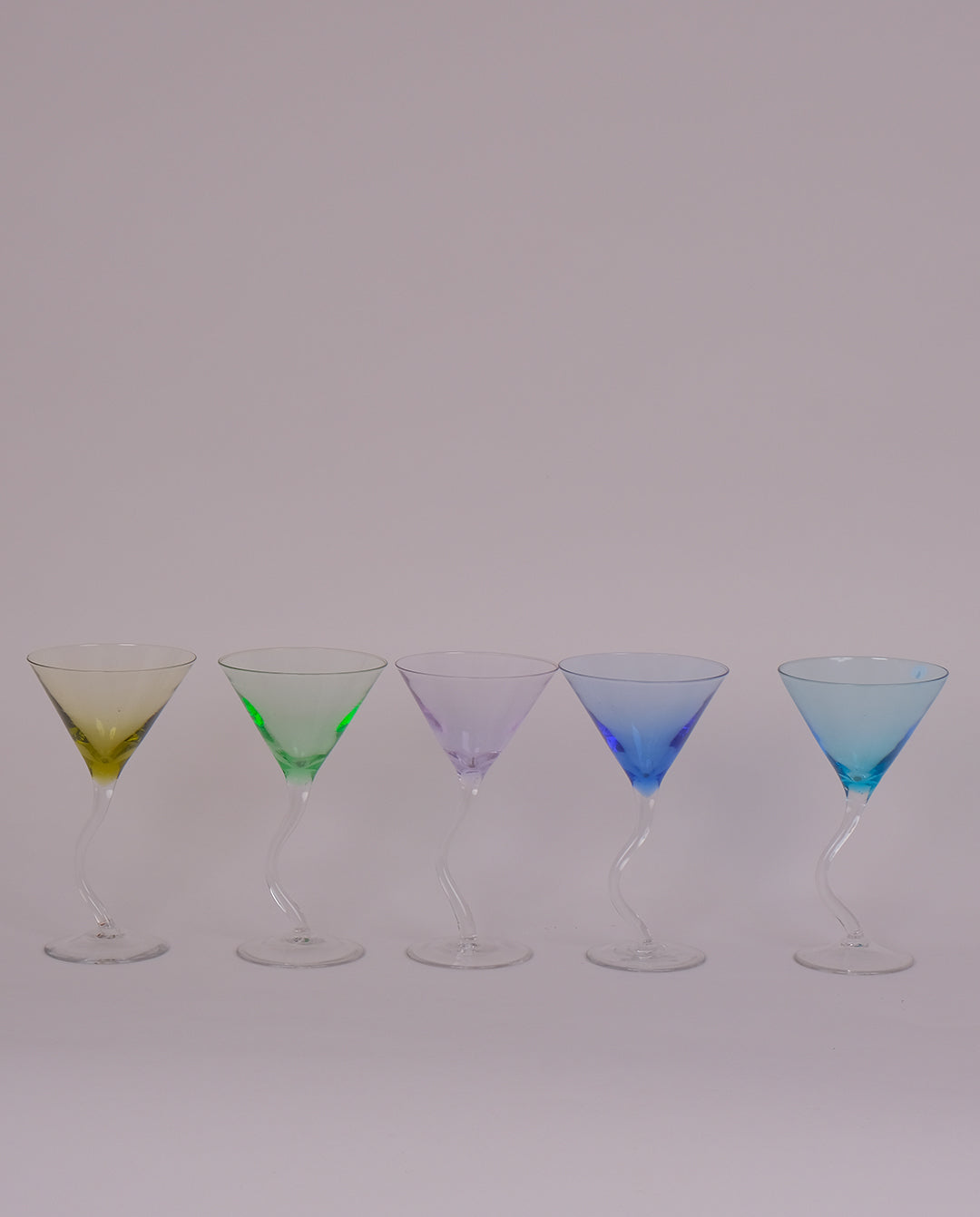 Verres à martini en verre teinté