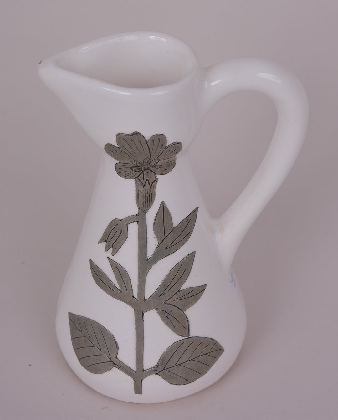 Verseur à lait en faïence et étain