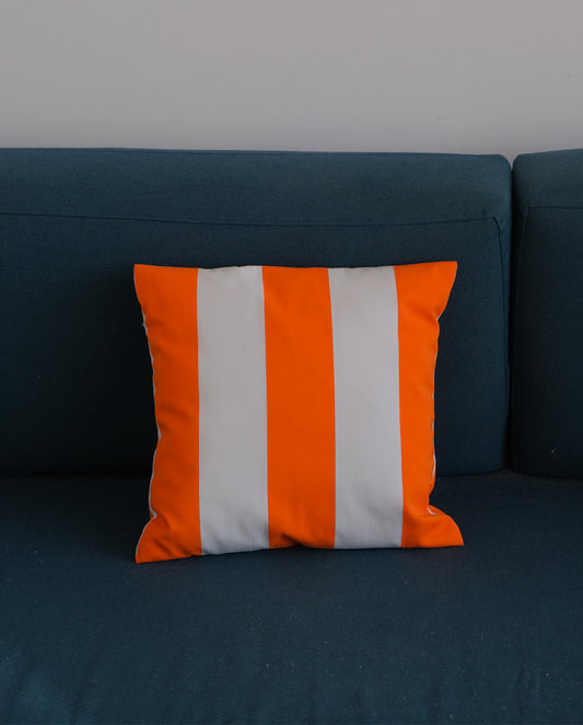 Coussin rayé 35x35