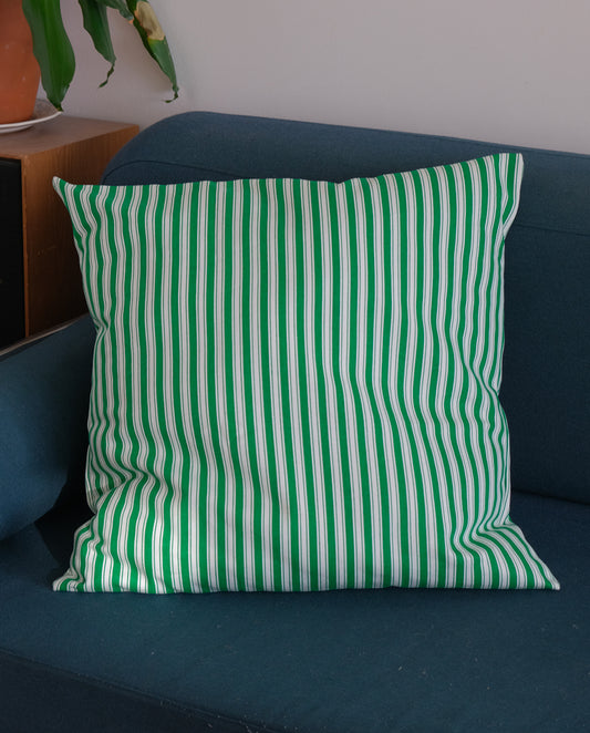 Coussin rayé 50x50