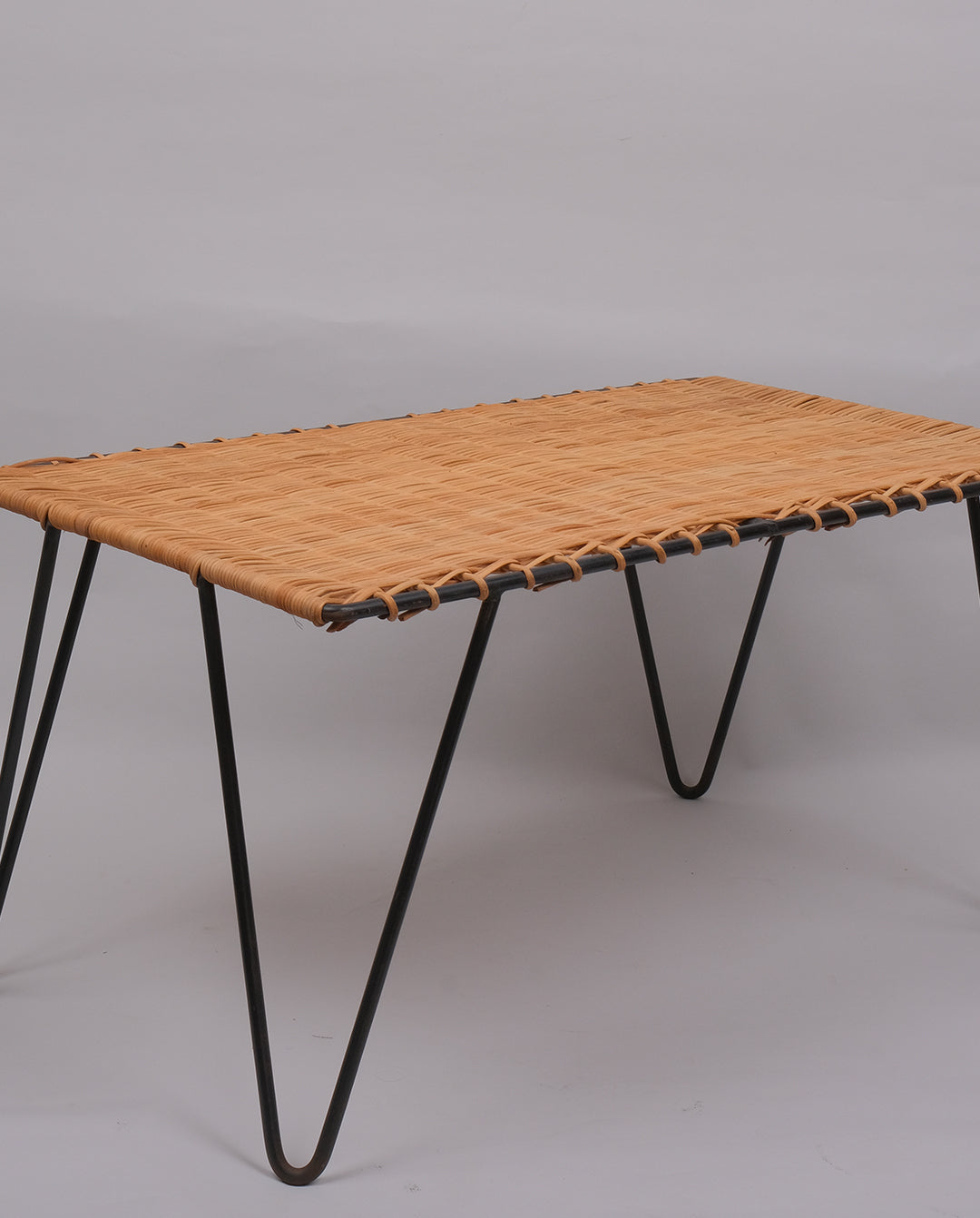 Table basse en osier, années 50