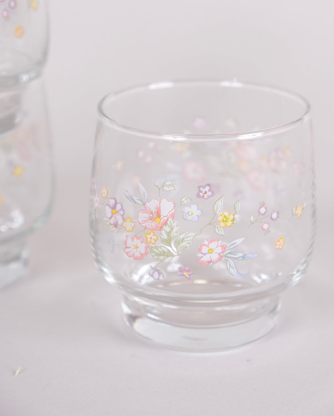 Verres à décor fleuri x4