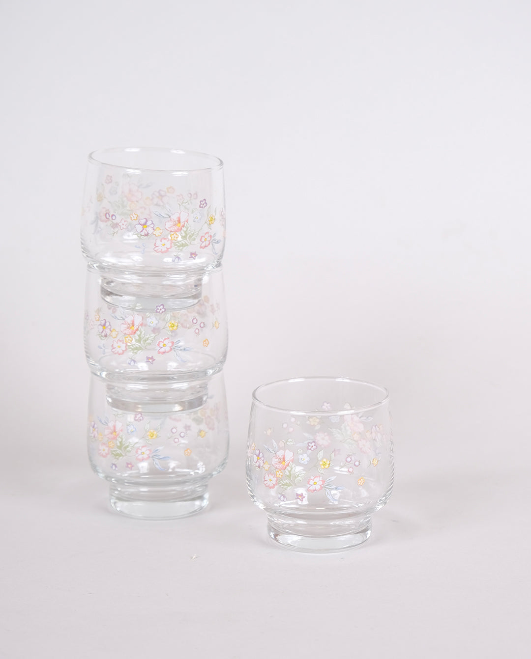 Verres à décor fleuri x4