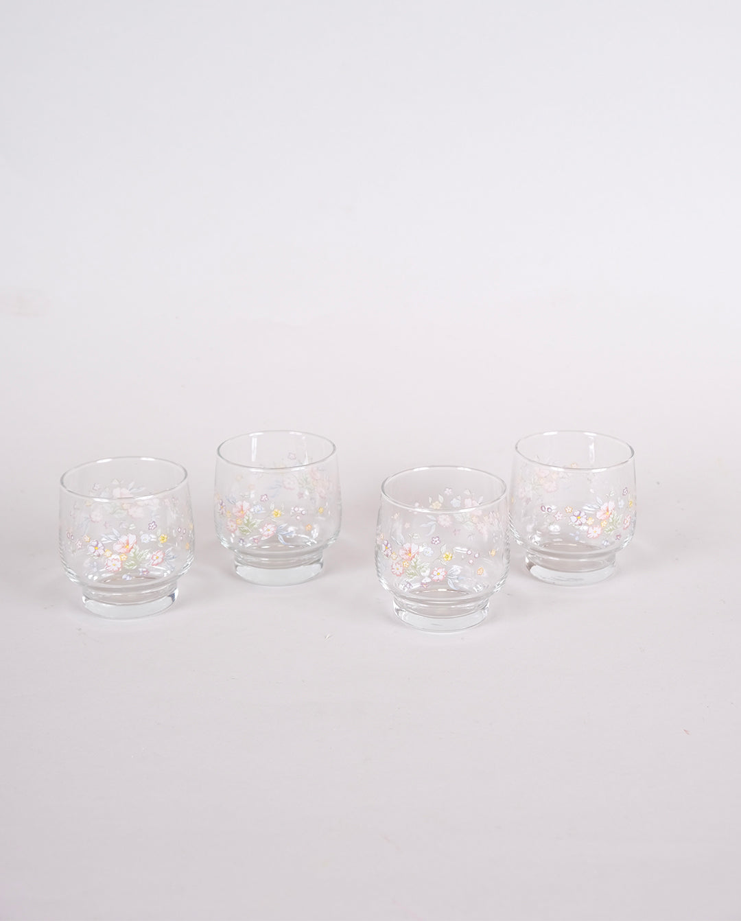 Verres à décor fleuri x4