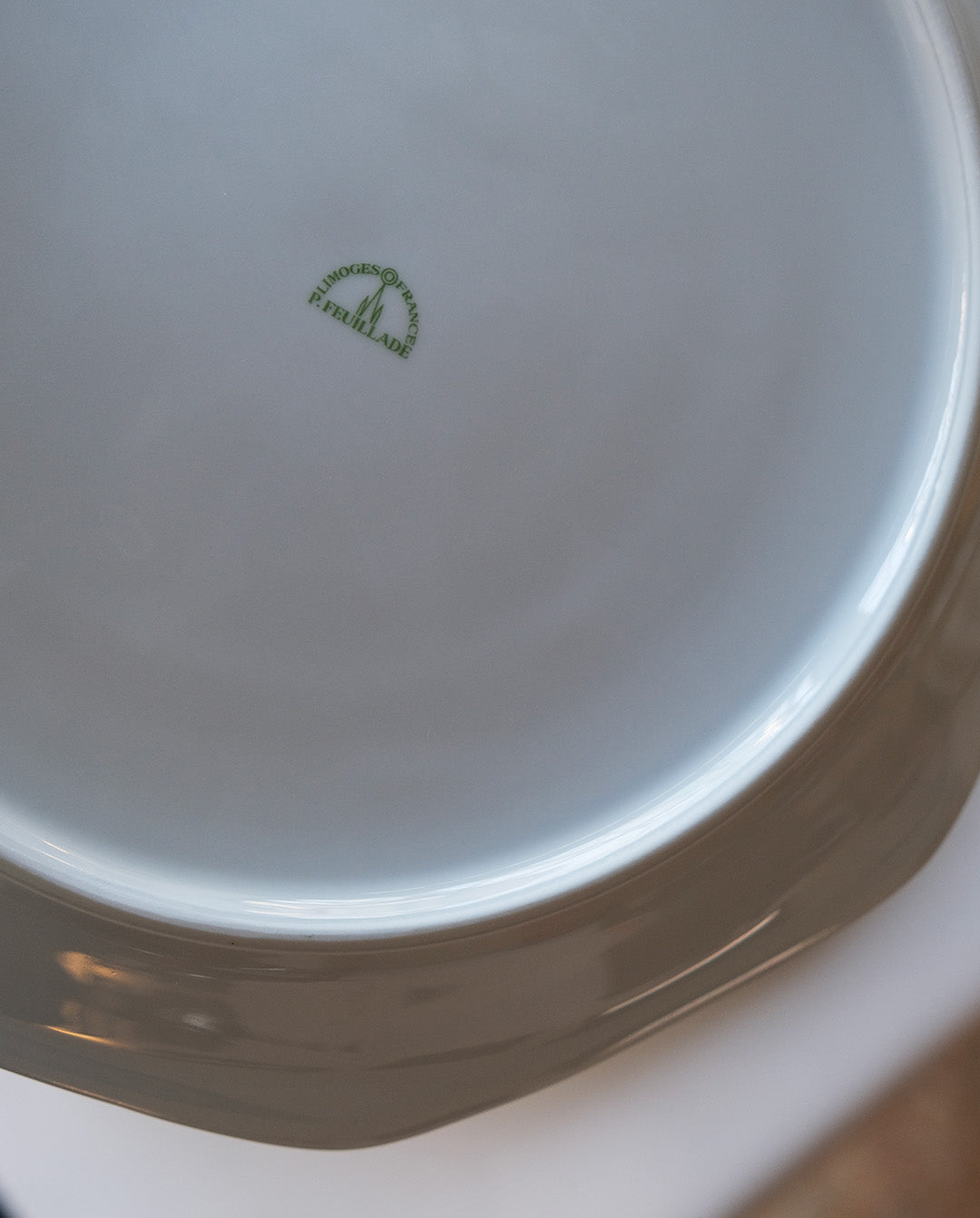 Assiettes hexagonales en porcelaine de Limoges, bleu bébé x4