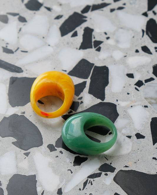 Bague en plastique années 80