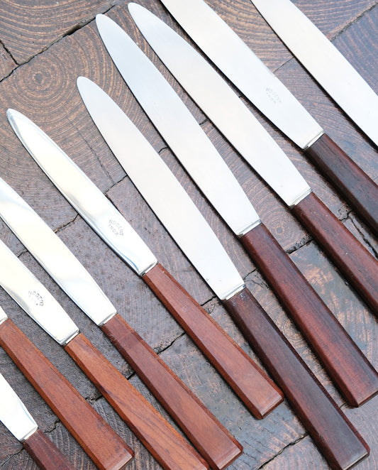 Couteaux Nogent, manches en teck, vintage (6 petits, 5 grands)