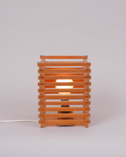 Lampe en pin