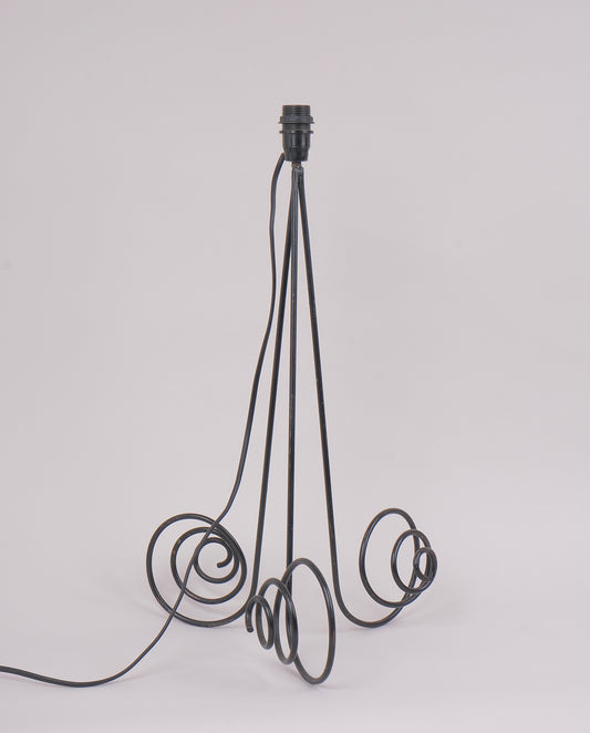 Pied de lampe tripode