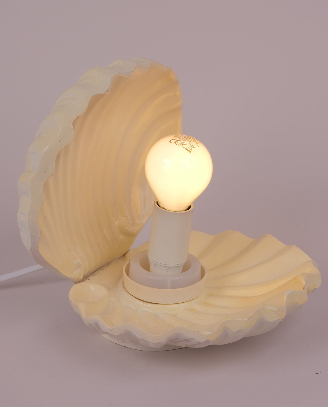 Lampe en céramique coquille St-Jacques
