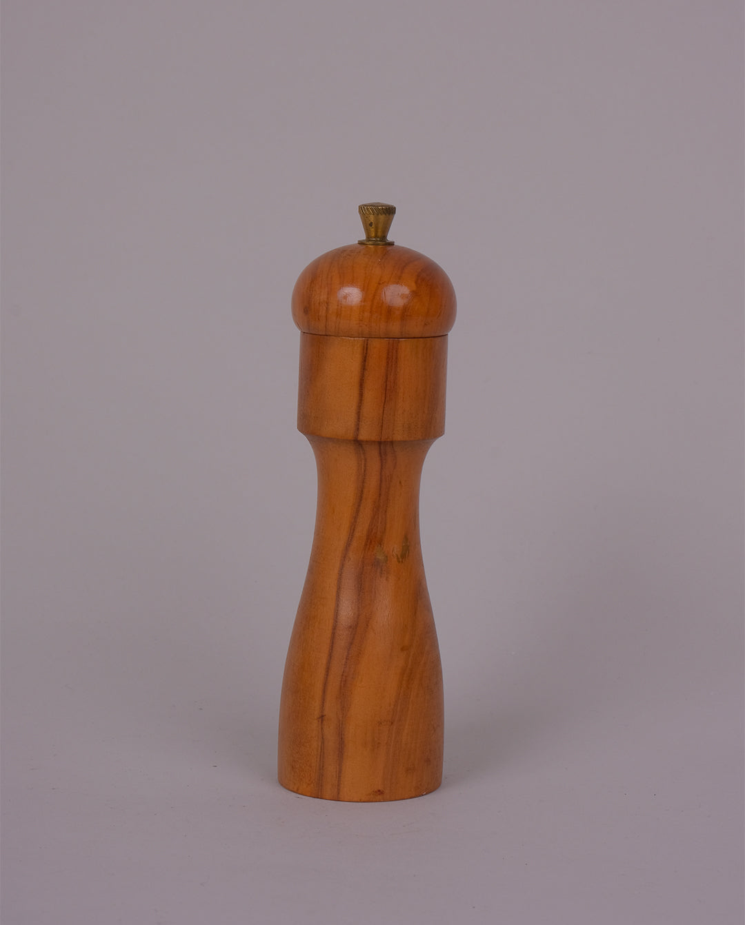 Moulin à poivre en olivier