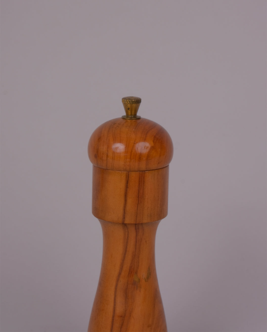 Moulin à poivre en olivier