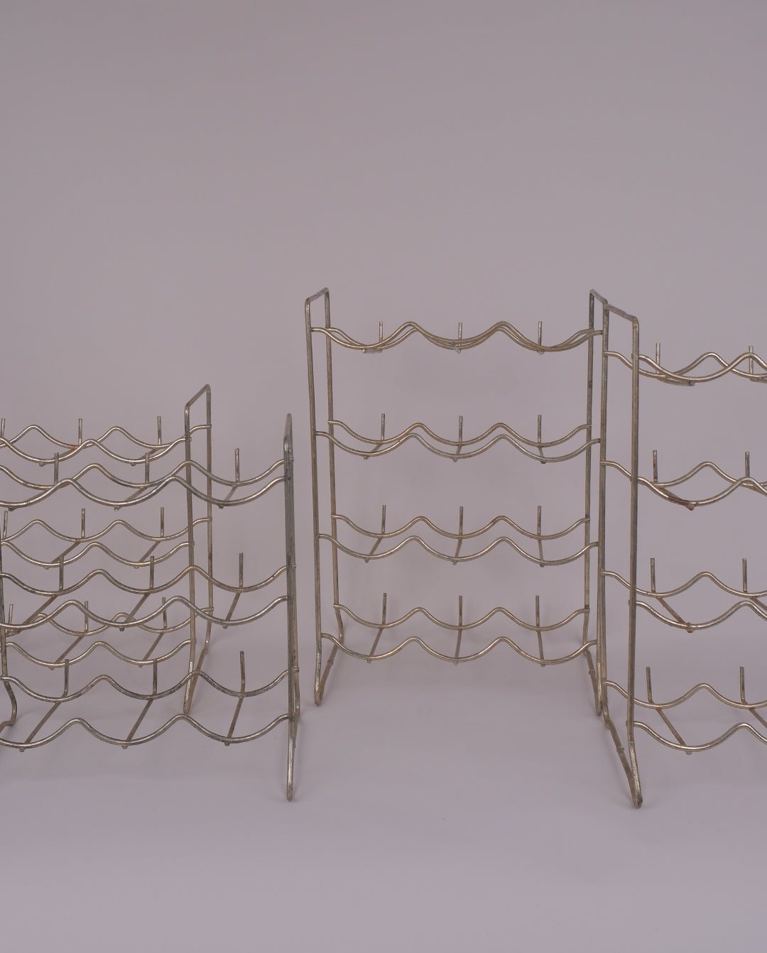 Range-bouteilles en métal