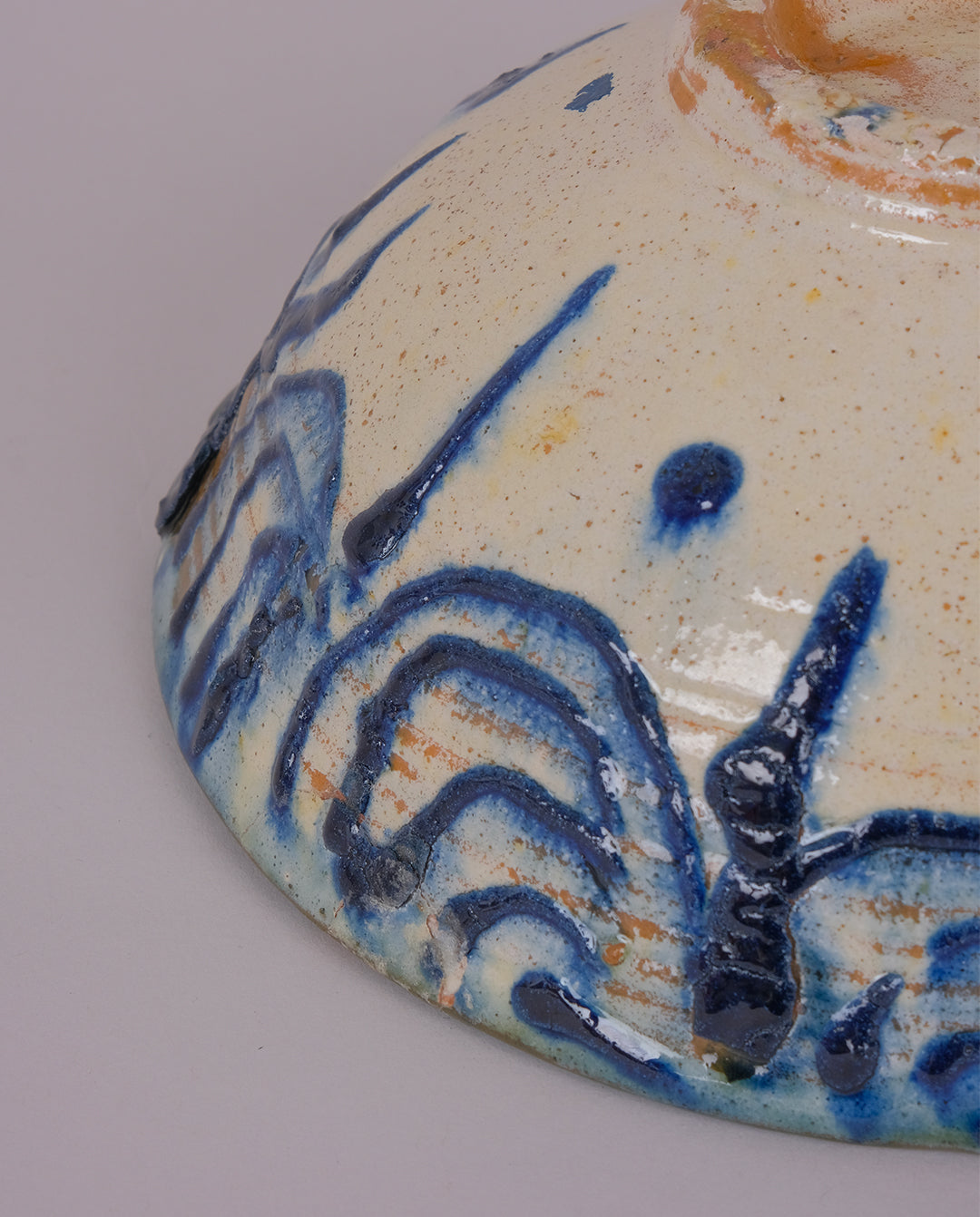 Saladier ancien en argile