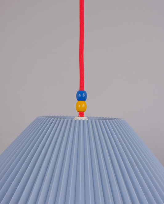 Suspension plastique plissé