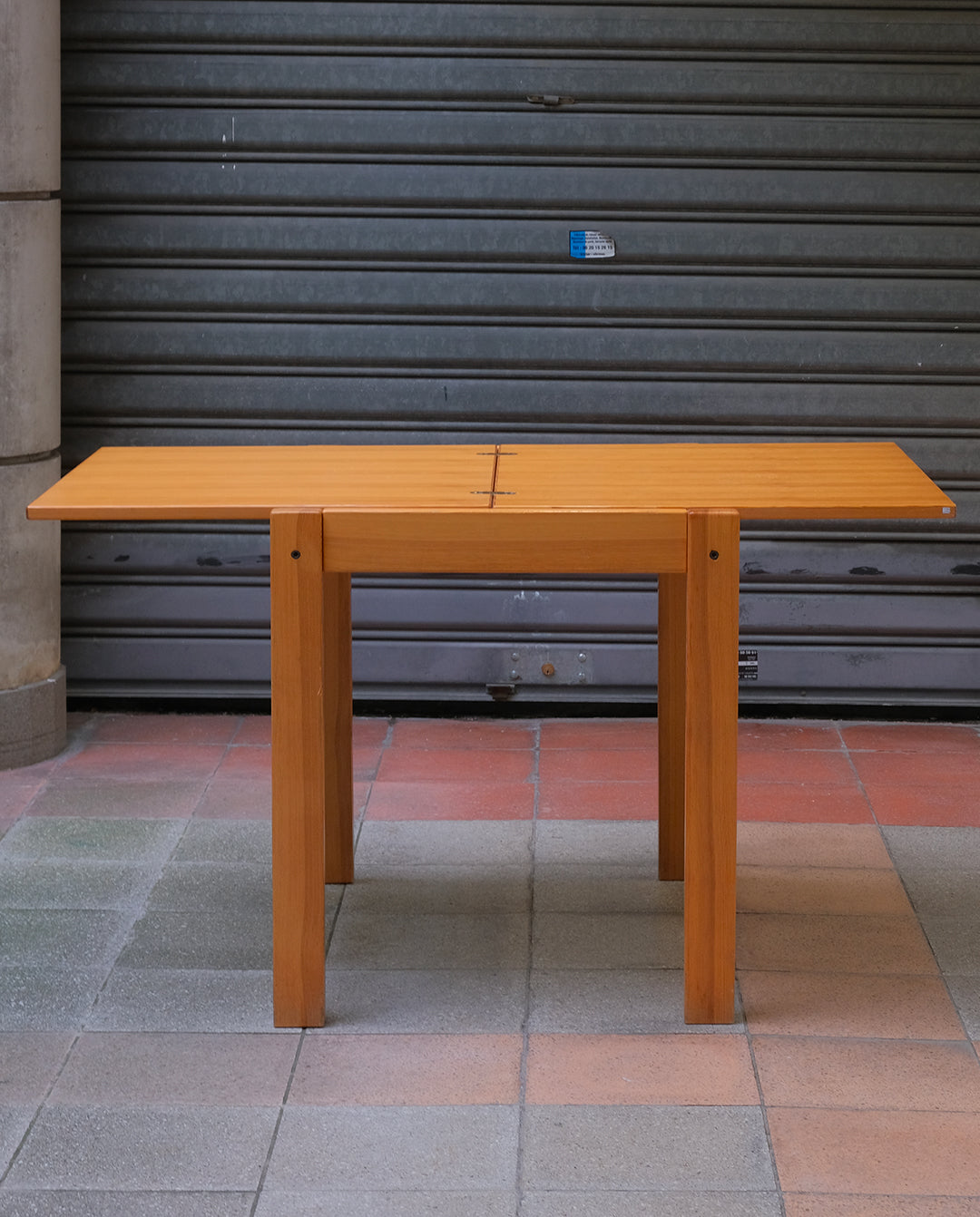 Table en pin années 80